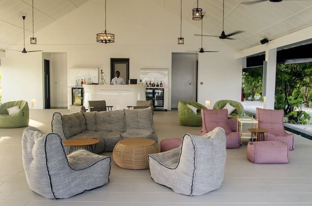 Thari Pool Bar at Noku Maldives, Vignette Collection thumbnail 2